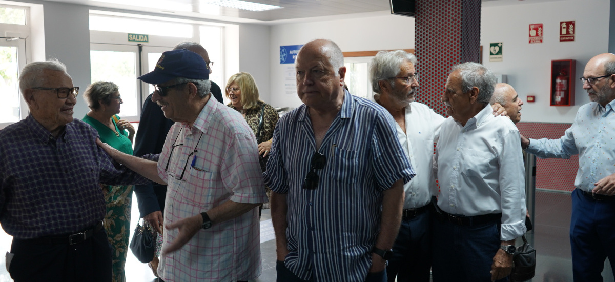 Los ingenieros técnicos de Minas de la promoción de 1973 se reencuentran en la UPCT 52 años después de terminar la carrera